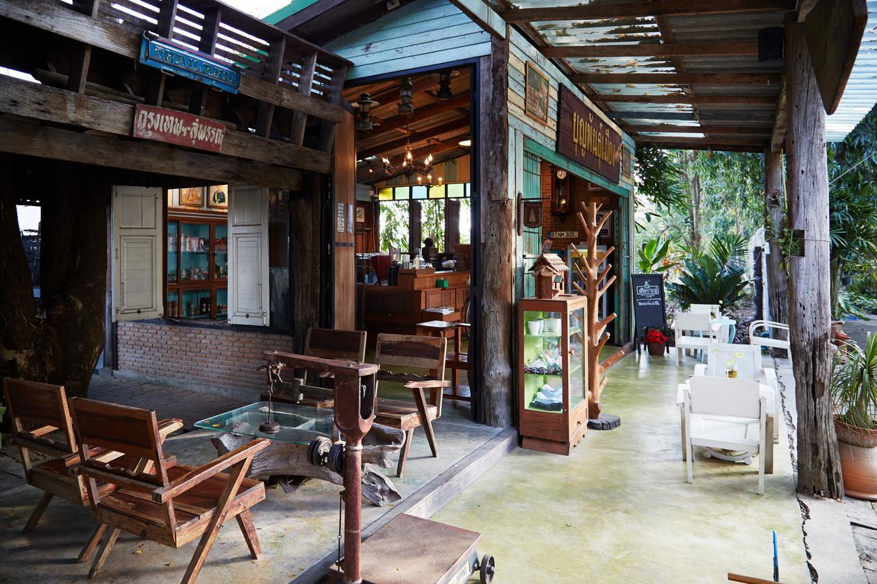 Country Lake View Hotel Suphan Buri Exterior foto